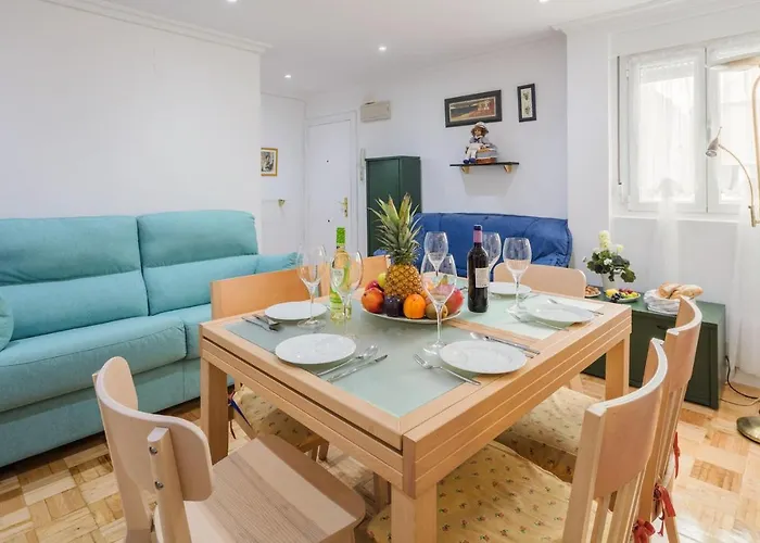 Cozy Apartment In Oviedo With Kitchenette